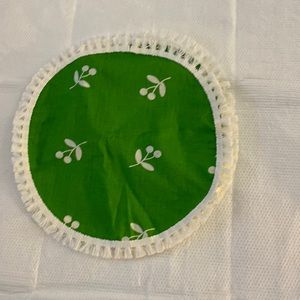 For vintage doilies to put underneath your furniture for the holidays